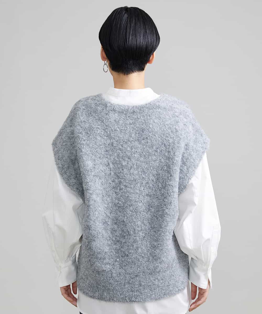 F6FAV30200 MICHEL KLEIN(小さいサイズ)(メゾン ドゥ サンク) [小さいサイズ]ループヤーンVネックニットベスト グレー(92)