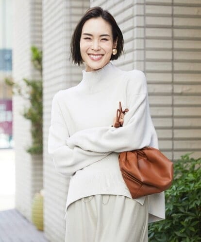 F6FAV35230 MICHEL KLEIN(小さいサイズ) [小さいサイズ]タスマニアラムウールハイネックニット