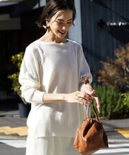 F6FAV46190 MICHEL KLEIN(小さいサイズ)(メゾン ドゥ サンク) [小さいサイズ]ホールガーメント(R)BOXシルエットウールニット(定番人気) ブルー(55)