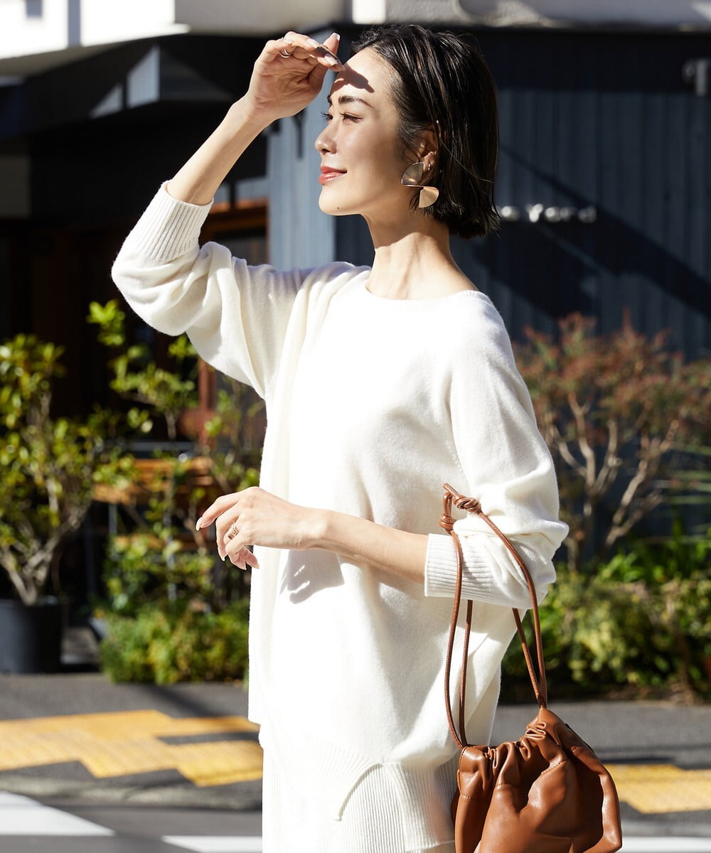 F6FAV46190 MICHEL KLEIN(小さいサイズ)(メゾン ドゥ サンク) [小さいサイズ]ホールガーメント(R)BOXシルエットウールニット(定番人気) ブルー(55)