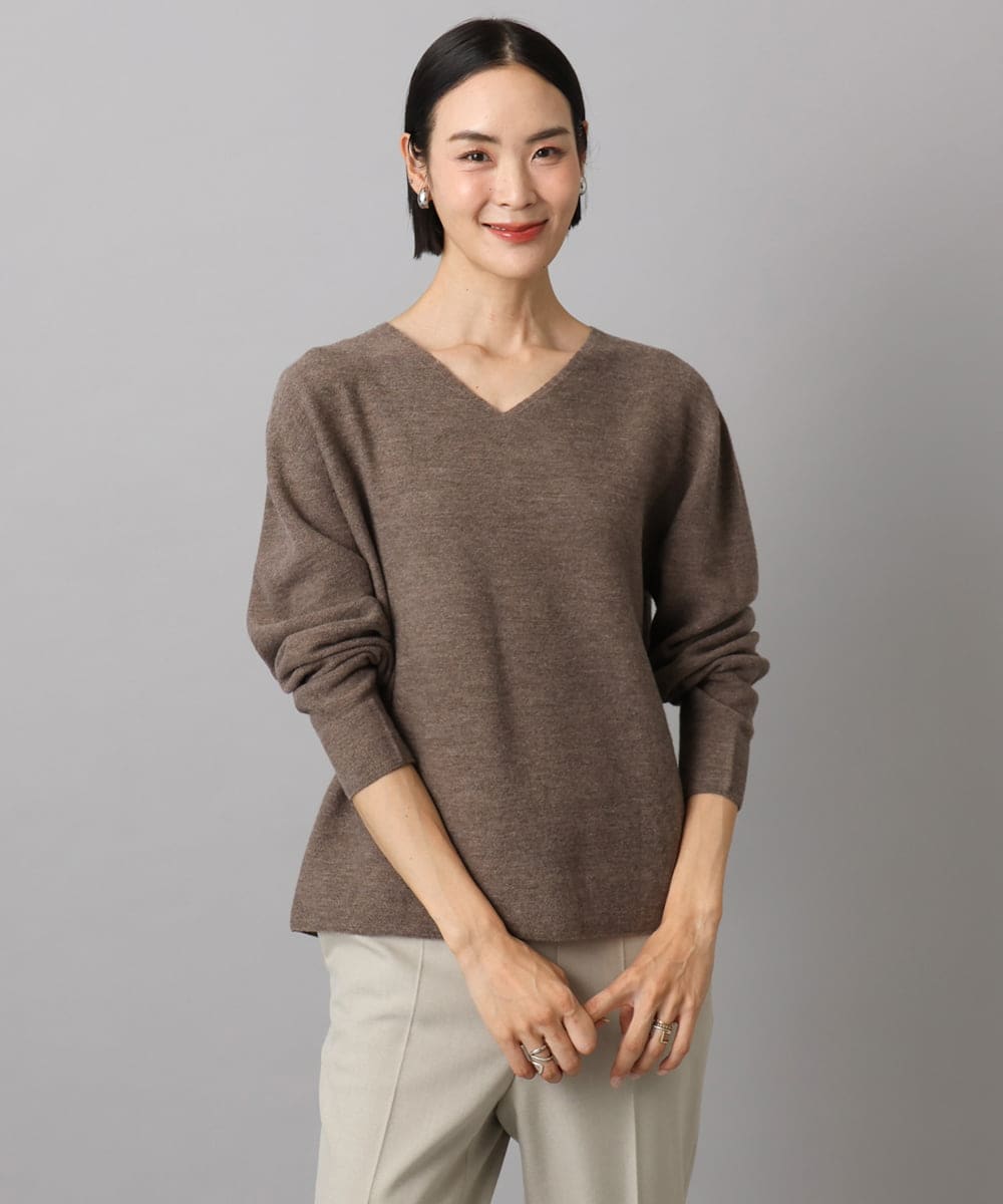 F6FBD34200 MICHEL KLEIN(小さいサイズ)(メゾン ドゥ サンク) [セットアップ対応]Vネックニット ライトイエロー