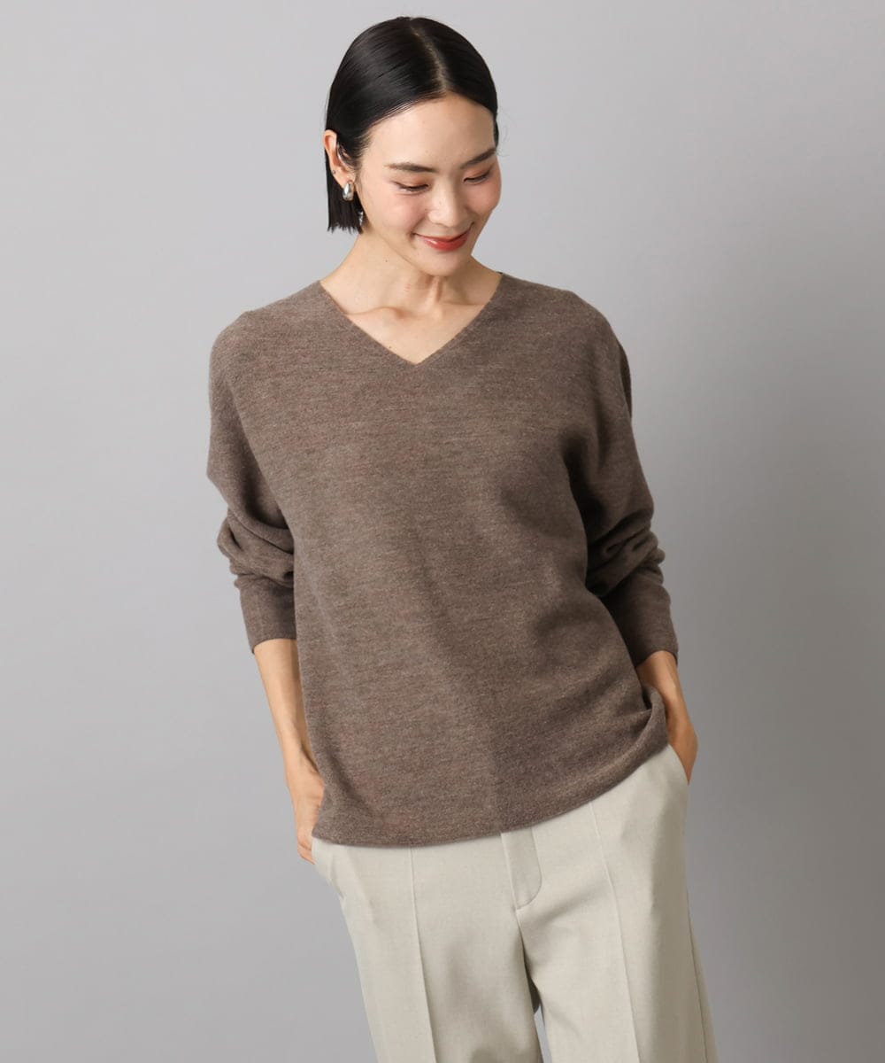 F6FBD34200 MICHEL KLEIN(小さいサイズ)(メゾン ドゥ サンク) [セットアップ対応]Vネックニット ライトイエロー