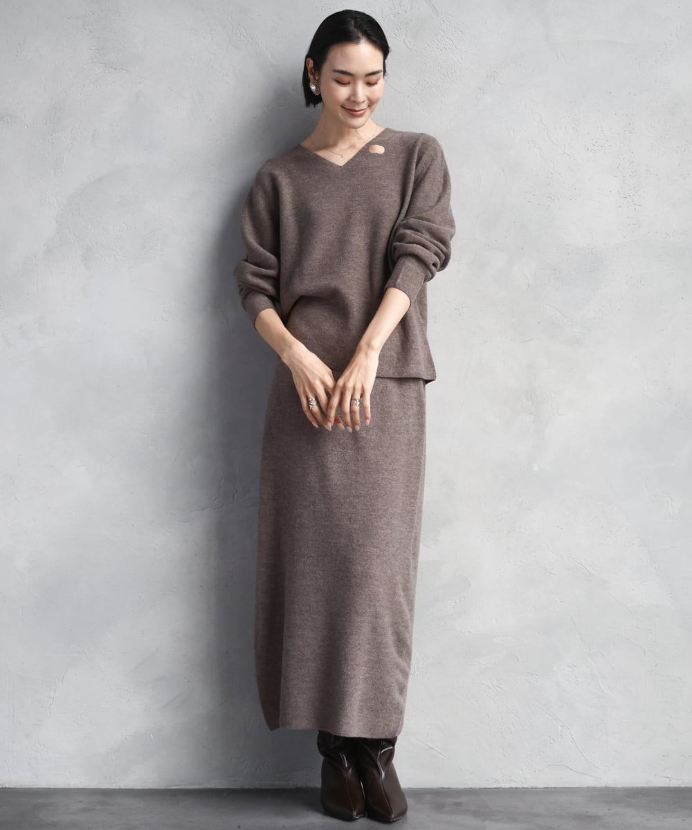 F6FBD34200 MICHEL KLEIN(小さいサイズ)(メゾン ドゥ サンク) [セットアップ対応]Vネックニット ライトイエロー