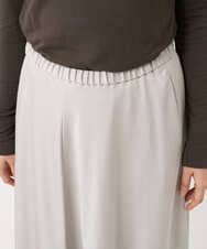 F6HAD43240 MICHEL KLEIN(小さいサイズ)(メゾン ドゥ サンク) [小さいサイズ]サテンマーメードスカート ライトグレー