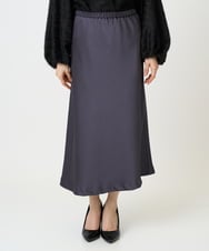 F6HDD04230 MICHEL KLEIN(小さいサイズ)(メゾン ドゥ サンク) [小さいサイズ][コージーボトム]ヴィンテージサテンスカート ダークグレー