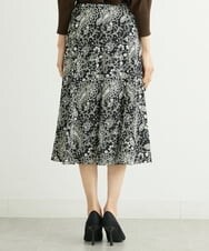 F6HFS28270 MICHEL KLEIN(小さいサイズ)(メゾン ドゥ サンク) [小さいサイズ]サラサプリントマーメイドスカート(オリジナルプリント) ブラック(94)