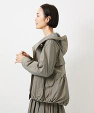 F6JDD05430 MICHEL KLEIN(小さいサイズ)(メゾン ドゥ サンク) [小さいサイズ]ライトマウンテンパーカー カーキ