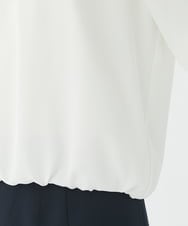 F6KAA01160 MICHEL KLEIN(小さいサイズ)(メゾン ドゥ サンク) [小さいサイズ]プリーツデザインブラウソー(インナーにおすすめ) オフホワイト