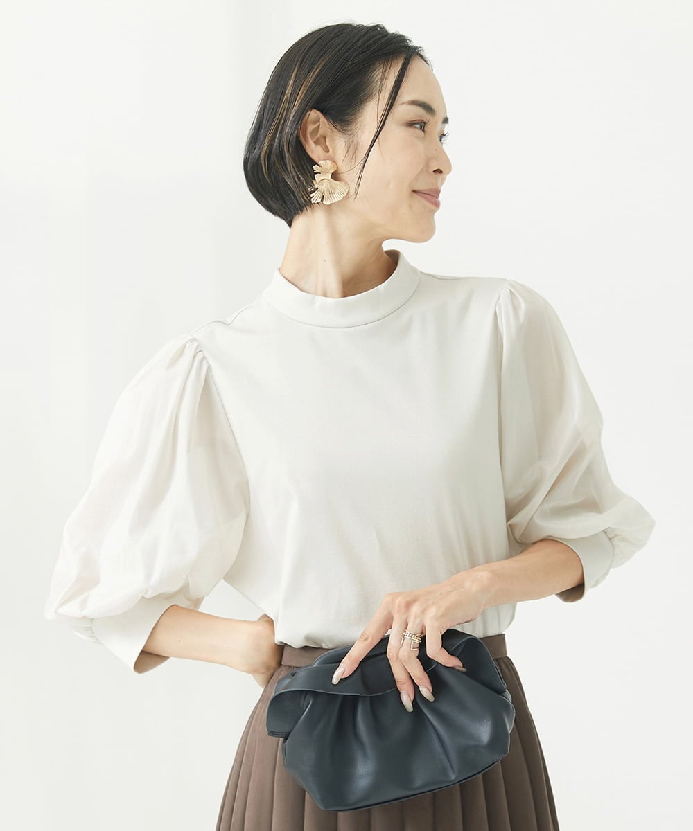 F6KAA32170 MICHEL KLEIN(小さいサイズ)(メゾン ドゥ サンク) [小さいサイズ]異素材ボリュームスリーブカットソー オフホワイト