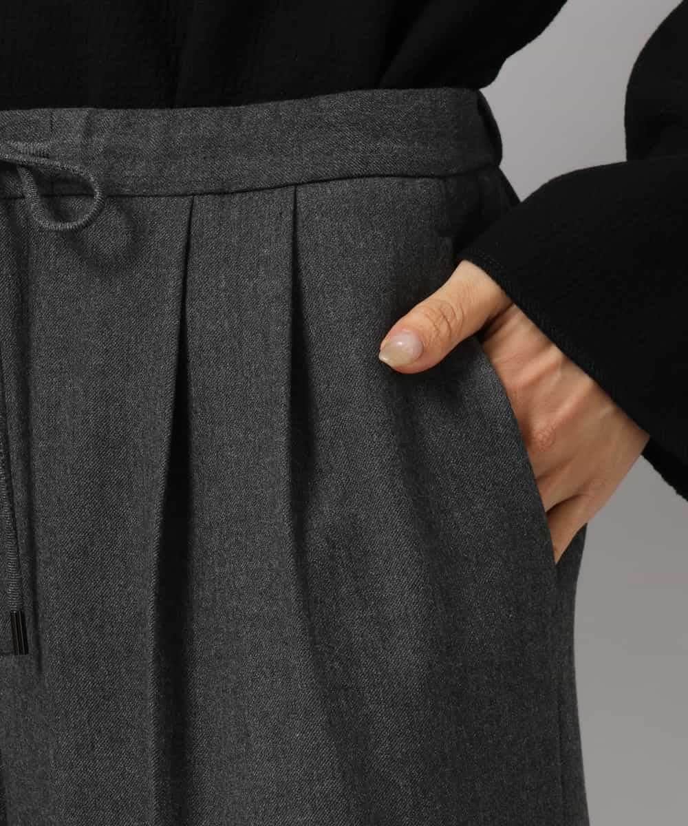 F6LAG40260 MICHEL KLEIN(小さいサイズ)(メゾン ドゥ サンク) 【小さいサイズ】センタープレスワイドパンツ グレー