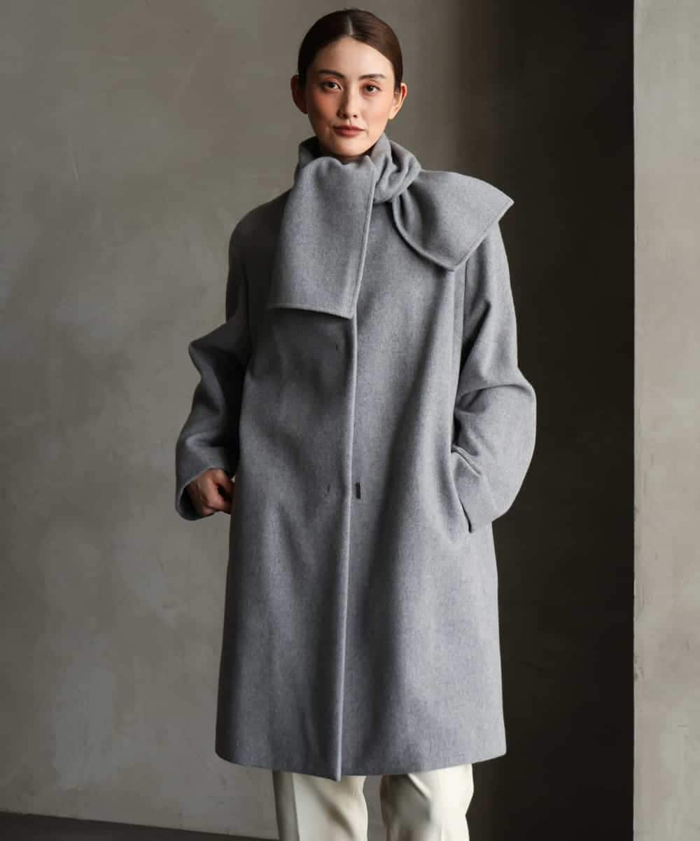 F6UBG53610 MICHEL KLEIN(小さいサイズ)(メゾン ドゥ サンク) [小さいサイズ][マフラー付き]ノーカラーコクーンコート ラベンダー