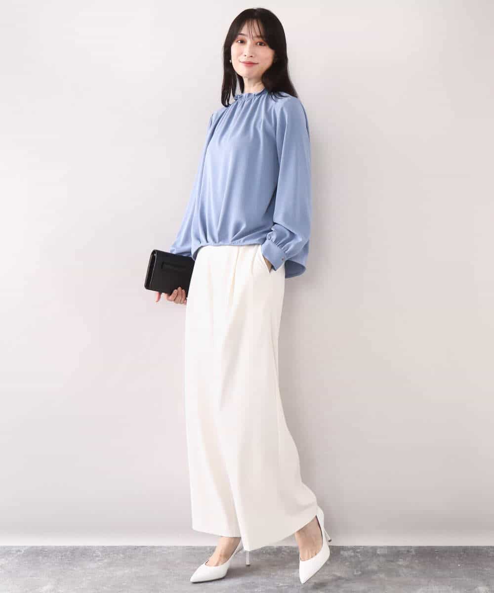 FIBAD20070 OFUON le MK(オフオン　ル　エムケー) シャーリングネックデザインブラウス/洗える/WEB限定サイズあり ブルー