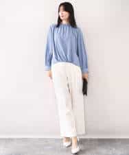 FIBAD20070 OFUON le MK(オフオン　ル　エムケー) シャーリングネックデザインブラウス/洗える/WEB限定サイズあり ブルー