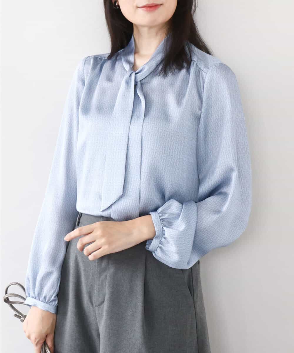 FIBBD22070 OFUON le MK(オフオン ル エムケー) 幾何柄ボウタイブラウス/洗える/WEB限定サイズあり ライトブルー