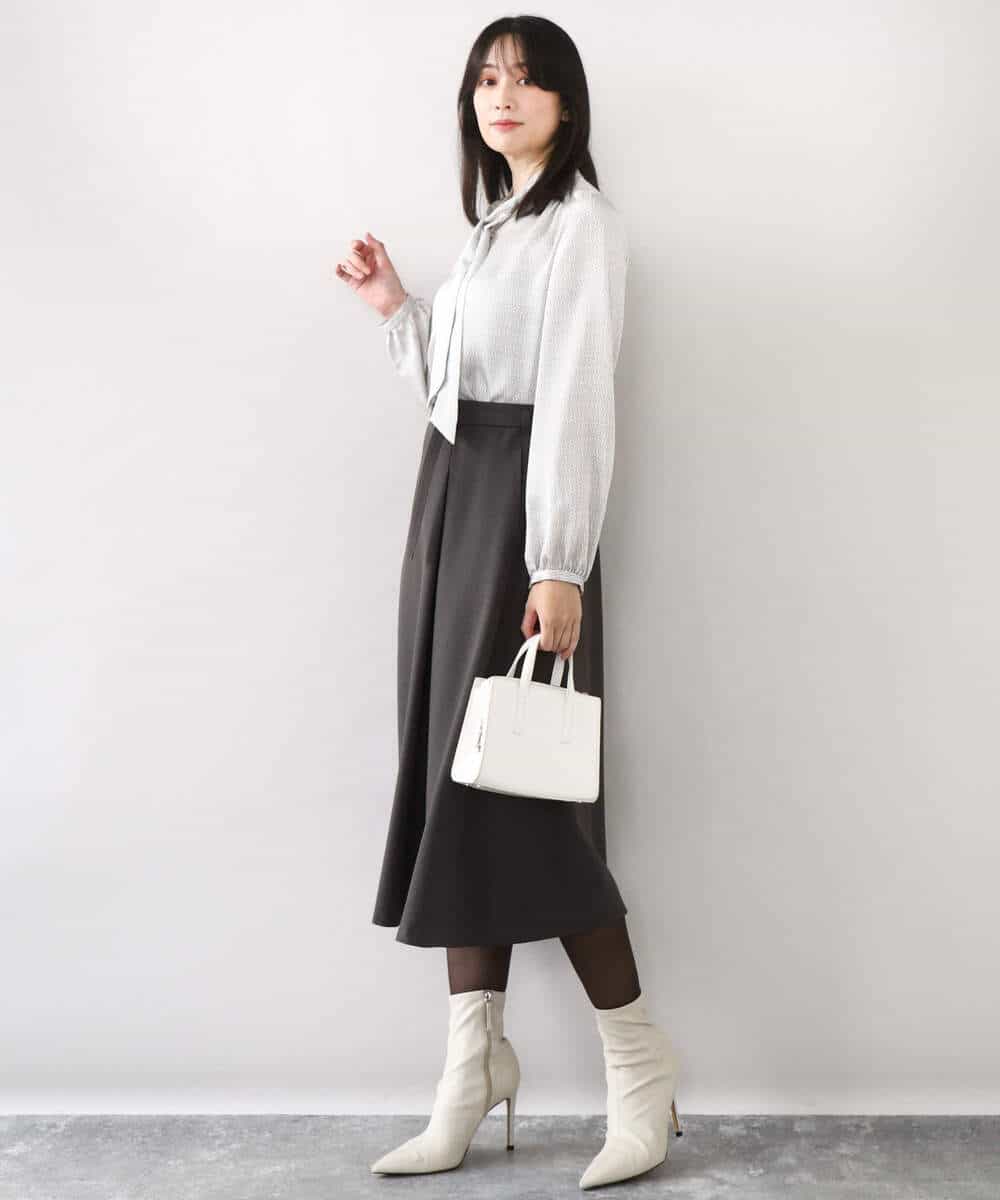 FIBBD22070 OFUON le MK(オフオン ル エムケー) 幾何柄ボウタイブラウス/洗える/WEB限定サイズあり ライトブルー