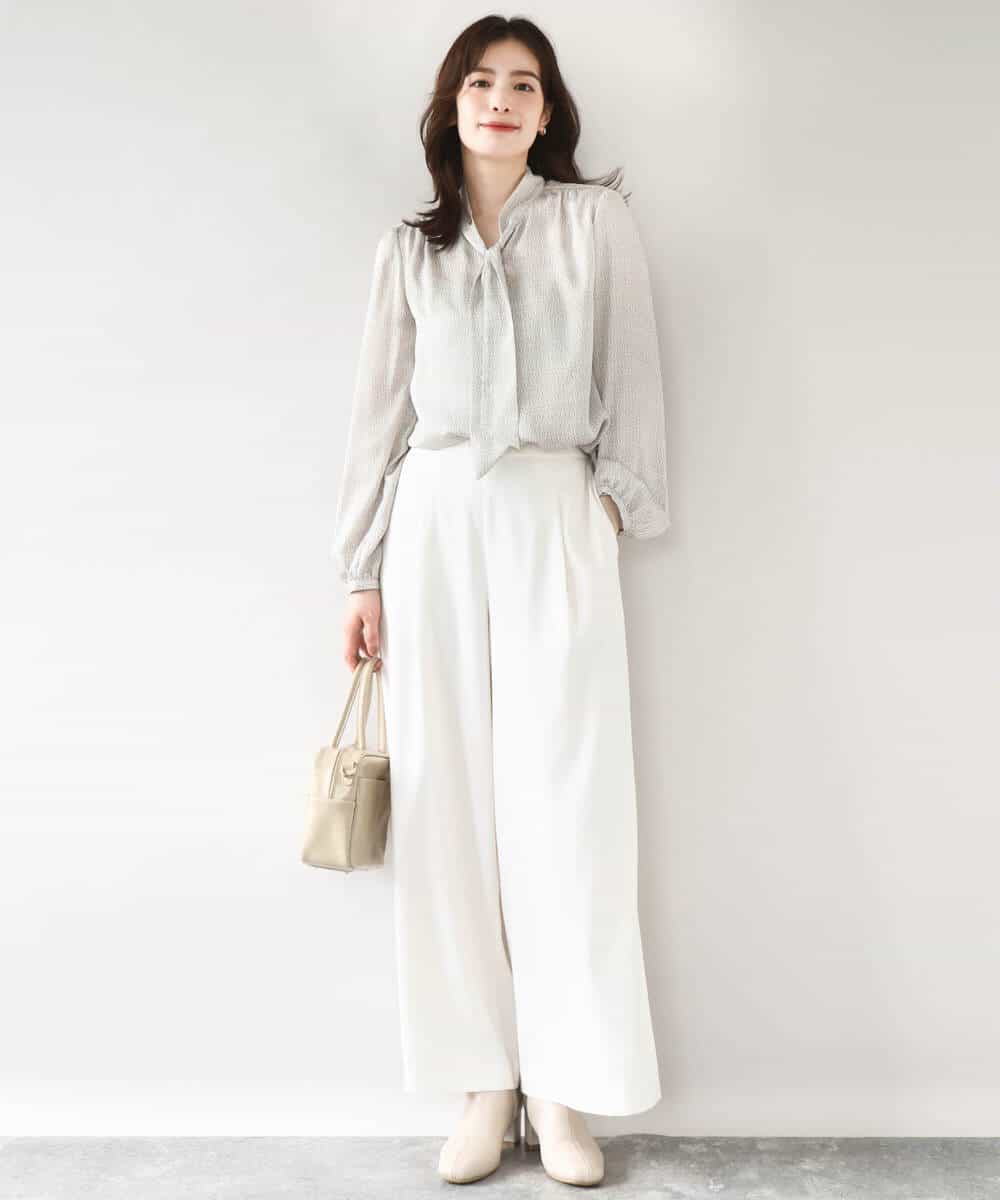 FIBBD22070 OFUON le MK(オフオン ル エムケー) 幾何柄ボウタイブラウス/洗える/WEB限定サイズあり ライトブルー