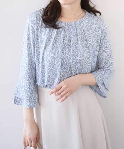 FIBFD40060  カリグラフィープリント フレアー袖ジャージブラウス/洗える/WEB限定サイズあり