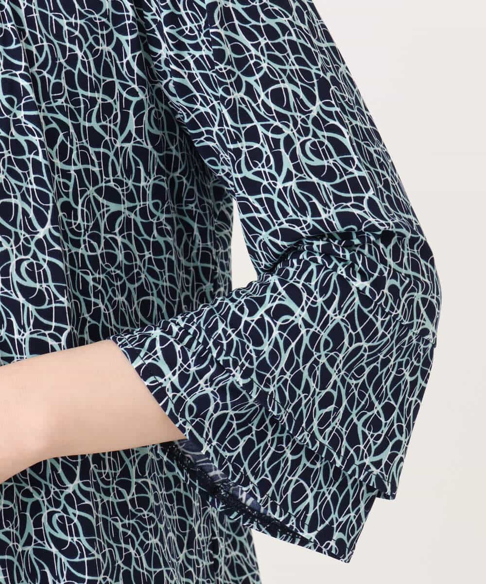 FIBFD40060 OFUON le MK(オフオン　ル　エムケー) カリグラフィープリント フレアー袖ジャージブラウス/洗える/WEB限定サイズあり ネイビー