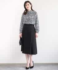 FIBGD13080 OFUON le MK(オフオン　ル　エムケー) レトロフラワープリント フリルネックブラウス/洗える/WEB限定サイズあり ベージュ