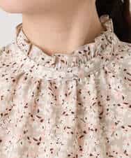 FIBGD13080 OFUON le MK(オフオン　ル　エムケー) レトロフラワープリント フリルネックブラウス/洗える/WEB限定サイズあり ベージュ