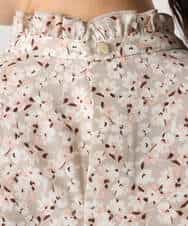 FIBGD13080 OFUON le MK(オフオン　ル　エムケー) レトロフラワープリント フリルネックブラウス/洗える/WEB限定サイズあり ベージュ