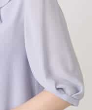 FIBGD16080 OFUON le MK(オフオン　ル　エムケー) ジョーゼットVネックフリルブラウス/洗える/WEB限定サイズあり グレイッシュブルー