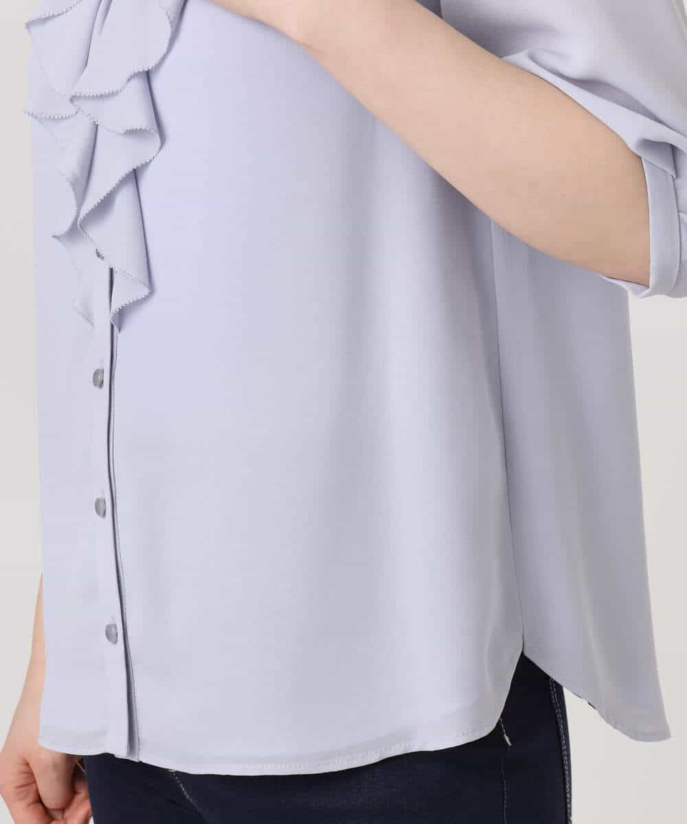 FIBGD16080 OFUON le MK(オフオン　ル　エムケー) ジョーゼットVネックフリルブラウス/洗える/WEB限定サイズあり グレイッシュブルー