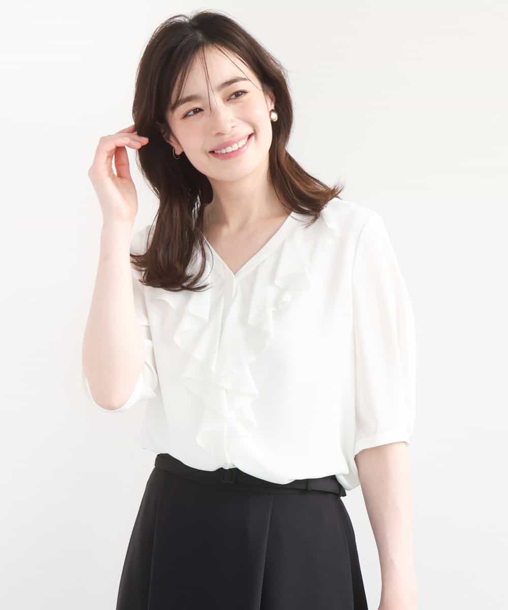 FIBGD16080 OFUON le MK(オフオン　ル　エムケー) ジョーゼットVネックフリルブラウス/洗える/WEB限定サイズあり アイボリー