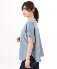 FIBGD22080 OFUON le MK(オフオン　ル　エムケー) ストレッチパール調タックブラウス/UVカット/接触冷感/洗濯機で洗える/WEB限定サイズあり ライトブルー