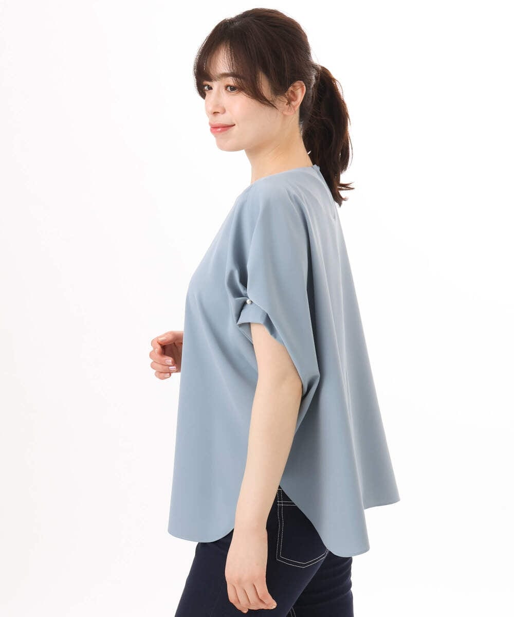 FIBGD22080 OFUON le MK(オフオン　ル　エムケー) ストレッチパール調タックブラウス/UVカット/接触冷感/洗濯機で洗える/WEB限定サイズあり ライトブルー