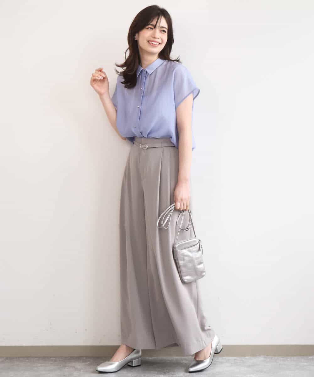 FIBGD23080 OFUON le MK(オフオン　ル　エムケー) メタル釦シアーフレンチスリーブブラウス/接触冷感/洗える/WEB限定サイズあり ライトブルー