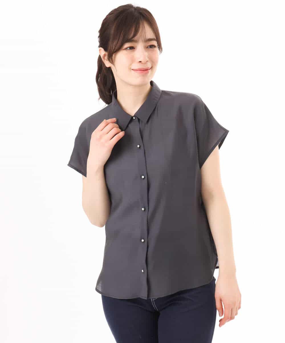 FIBGD23080 OFUON le MK(オフオン　ル　エムケー) メタル釦シアーフレンチスリーブブラウス/接触冷感/洗える/WEB限定サイズあり ライトブルー