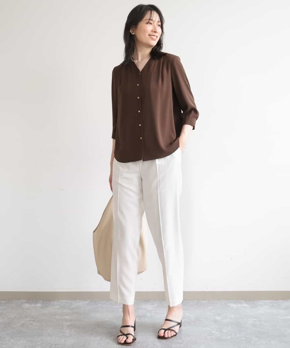 FIBGE21060 OFUON le MK(オフオン　ル　エムケー) サテンジョーゼットVネックブラウス/UVカット/接触冷感/洗濯機で洗える/WEB限定サイズあり ライトグリーン