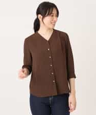 FIBGE21060 OFUON le MK(オフオン　ル　エムケー) サテンジョーゼットVネックブラウス/UVカット/接触冷感/洗濯機で洗える/WEB限定サイズあり ライトグリーン