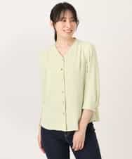 FIBGE21060 OFUON le MK(オフオン　ル　エムケー) サテンジョーゼットVネックブラウス/UVカット/接触冷感/洗濯機で洗える/WEB限定サイズあり ライトグリーン