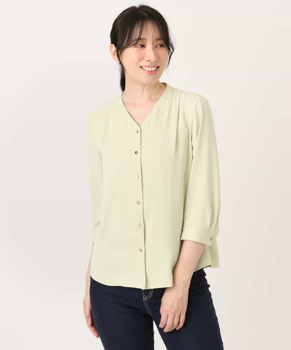 FIBGE21060 OFUON le MK(オフオン　ル　エムケー) サテンジョーゼットVネックブラウス/UVカット/接触冷感/洗濯機で洗える/WEB限定サイズあり ライトグリーン