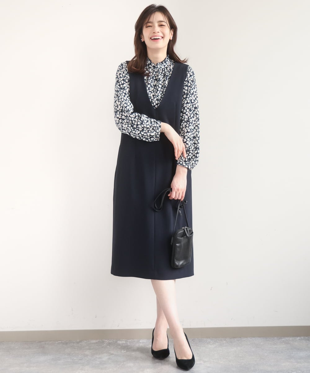 FIEDD21120 OFUON le MK(オフオン　ル　エムケー) サイドパール調釦デザインVネックジャンパースカート/洗える/WEB限定サイズあり ベージュ