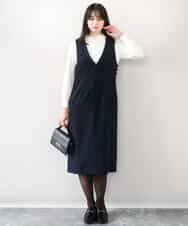 FIEDD21120 OFUON le MK(オフオン ル エムケー) サイドパール調釦デザインVネックジャンパースカート/洗える/WEB限定サイズあり ネイビー