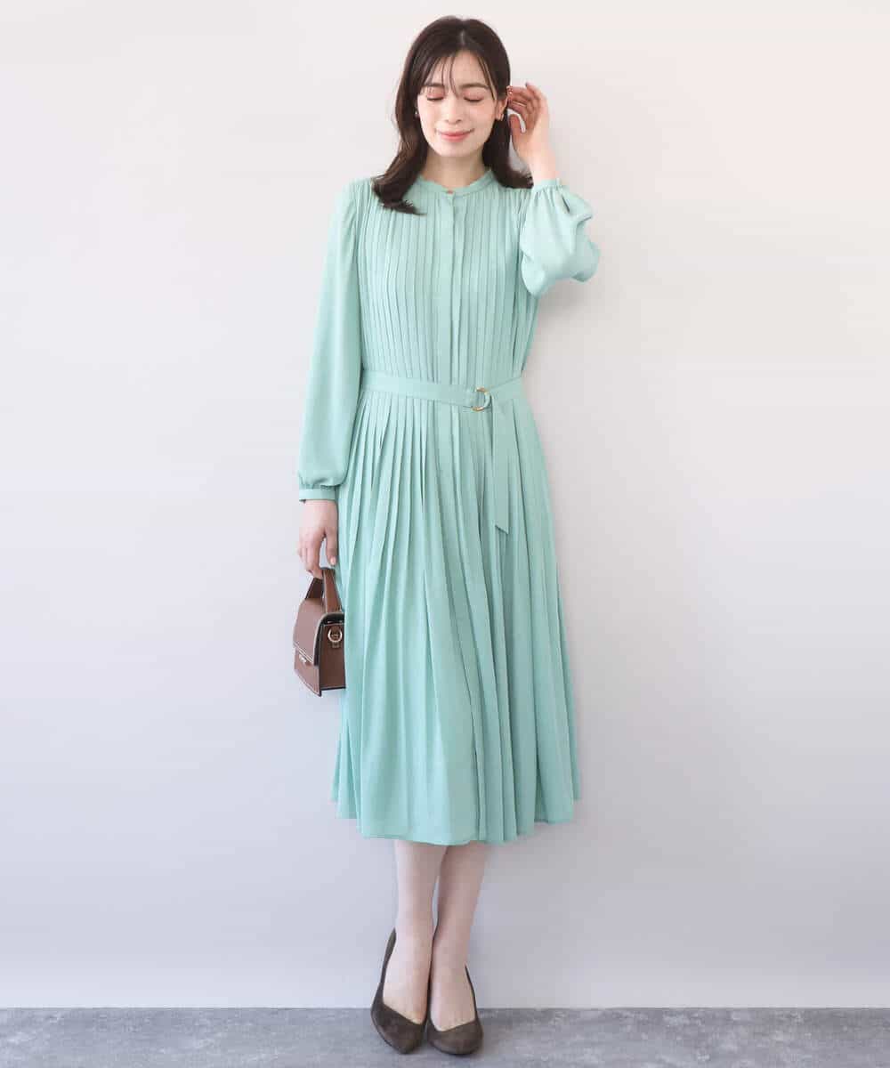 FIEFD09120 OFUON le MK(オフオン　ル　エムケー) プリーツジョーゼットワンピース/洗える/WEB限定サイズあり ダークグレー