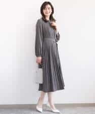 FIEFD09120 OFUON le MK(オフオン　ル　エムケー) プリーツジョーゼットワンピース/洗える/WEB限定サイズあり ダークグレー