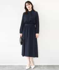 FIEFD13110 OFUON le MK(オフオン　ル　エムケー) パウダーサテン ボウタイワンピース/洗える/WEB限定サイズあり グレイッシュブルー