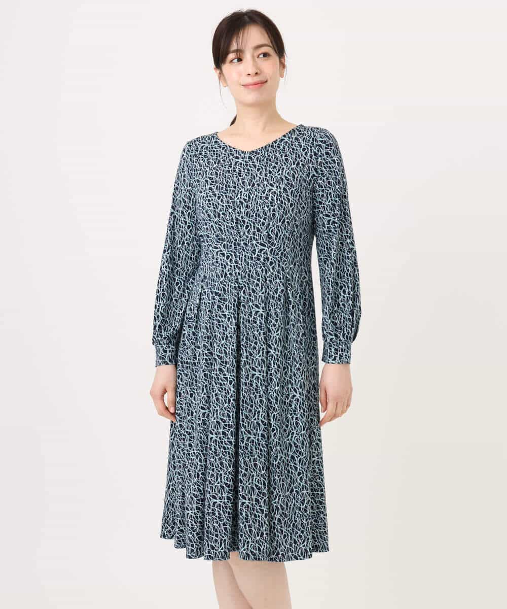 FIEFD41100 OFUON le MK(オフオン　ル　エムケー) カリグラフィープリント ジャージワンピース/洗える/WEB限定サイズあり ネイビー