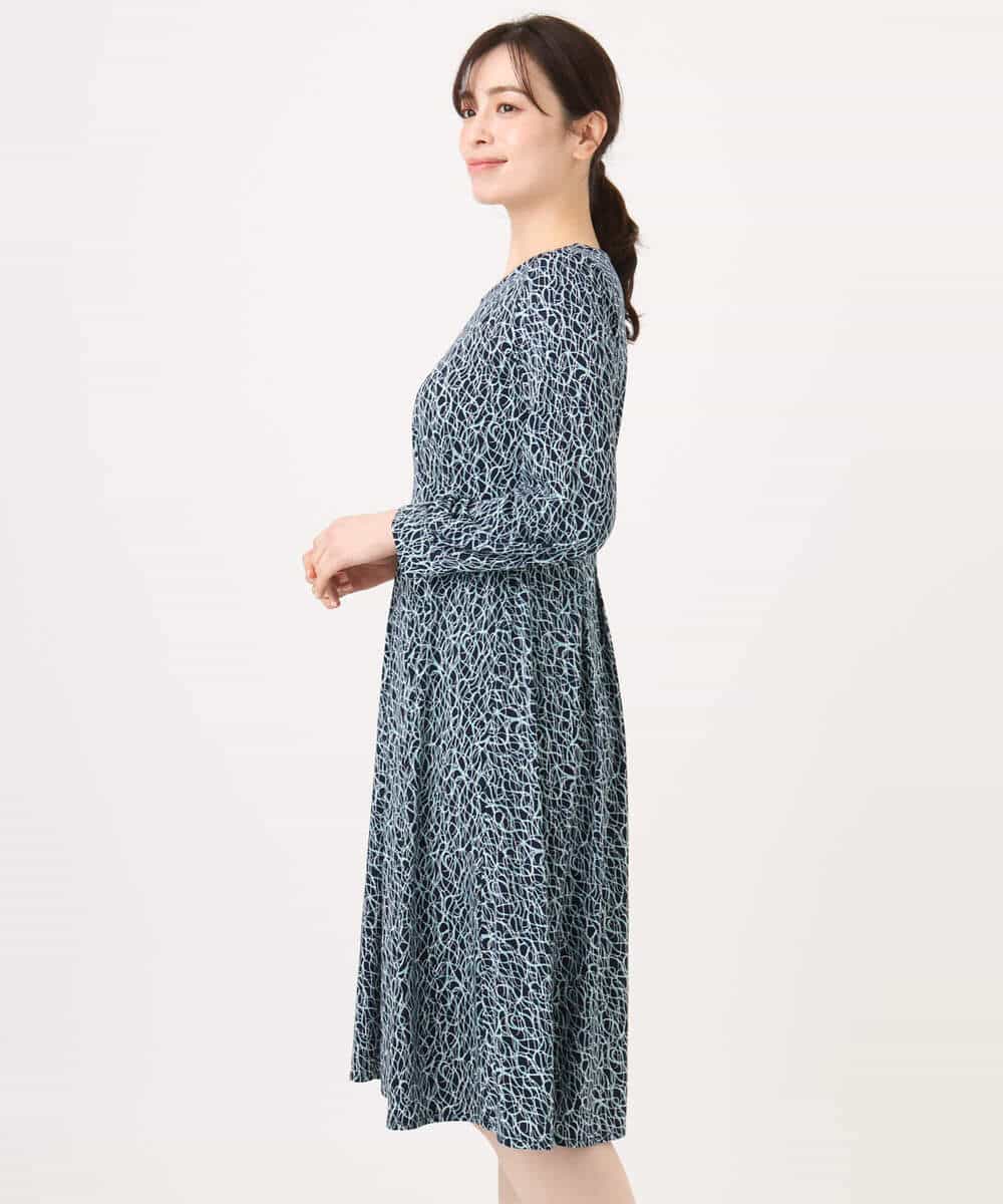 FIEFD41100 OFUON le MK(オフオン　ル　エムケー) カリグラフィープリント ジャージワンピース/洗える/WEB限定サイズあり ネイビー