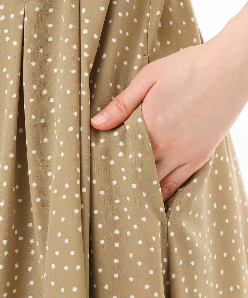 FIEGD19120 OFUON le MK(オフオン　ル　エムケー) ドット柄ウエストタックワンピース/洗濯機で洗える/WEB限定サイズあり モカベージュ