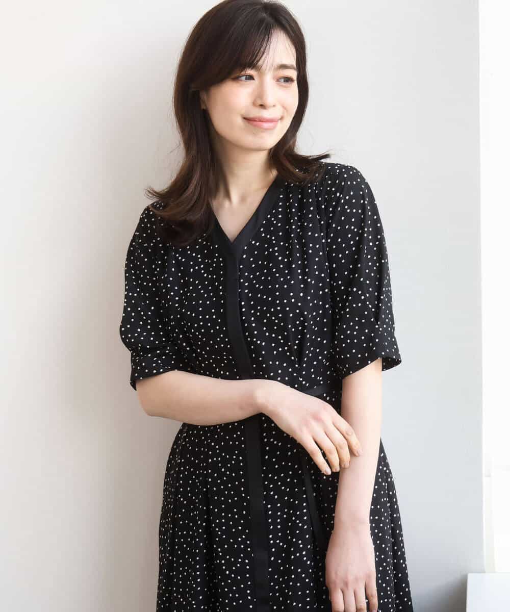 FIEGD19120 OFUON le MK(オフオン　ル　エムケー) ドット柄ウエストタックワンピース/洗濯機で洗える/WEB限定サイズあり ブラック