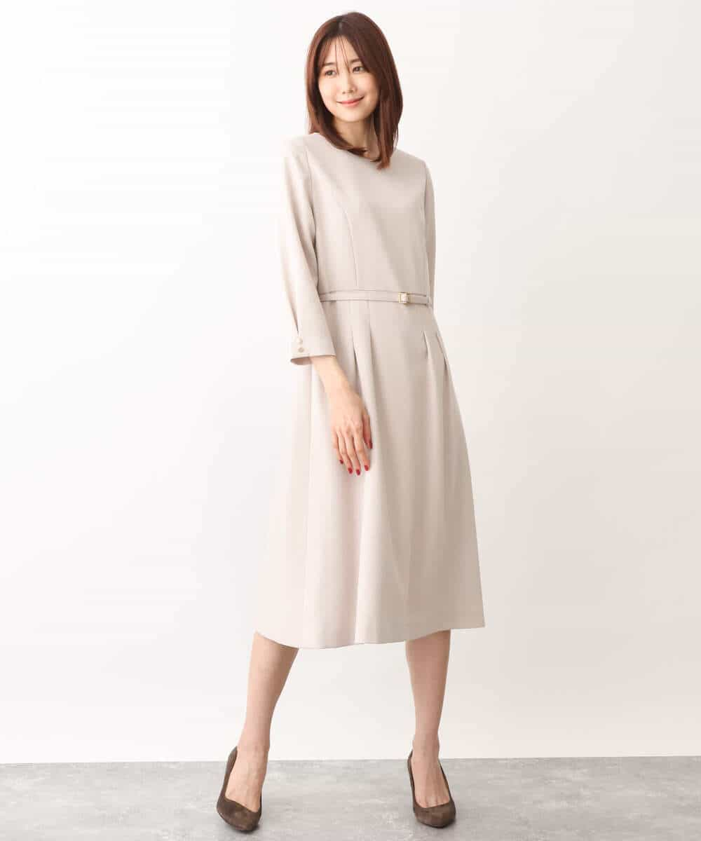 《新品》UNIQLO  タックワンピース  ネイビー Mサイズ