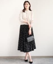 FIHFD06090 OFUON le MK(オフオン　ル　エムケー) ラインフラワープリーツスカート/洗える/WEB限定サイズあり ライトピンク