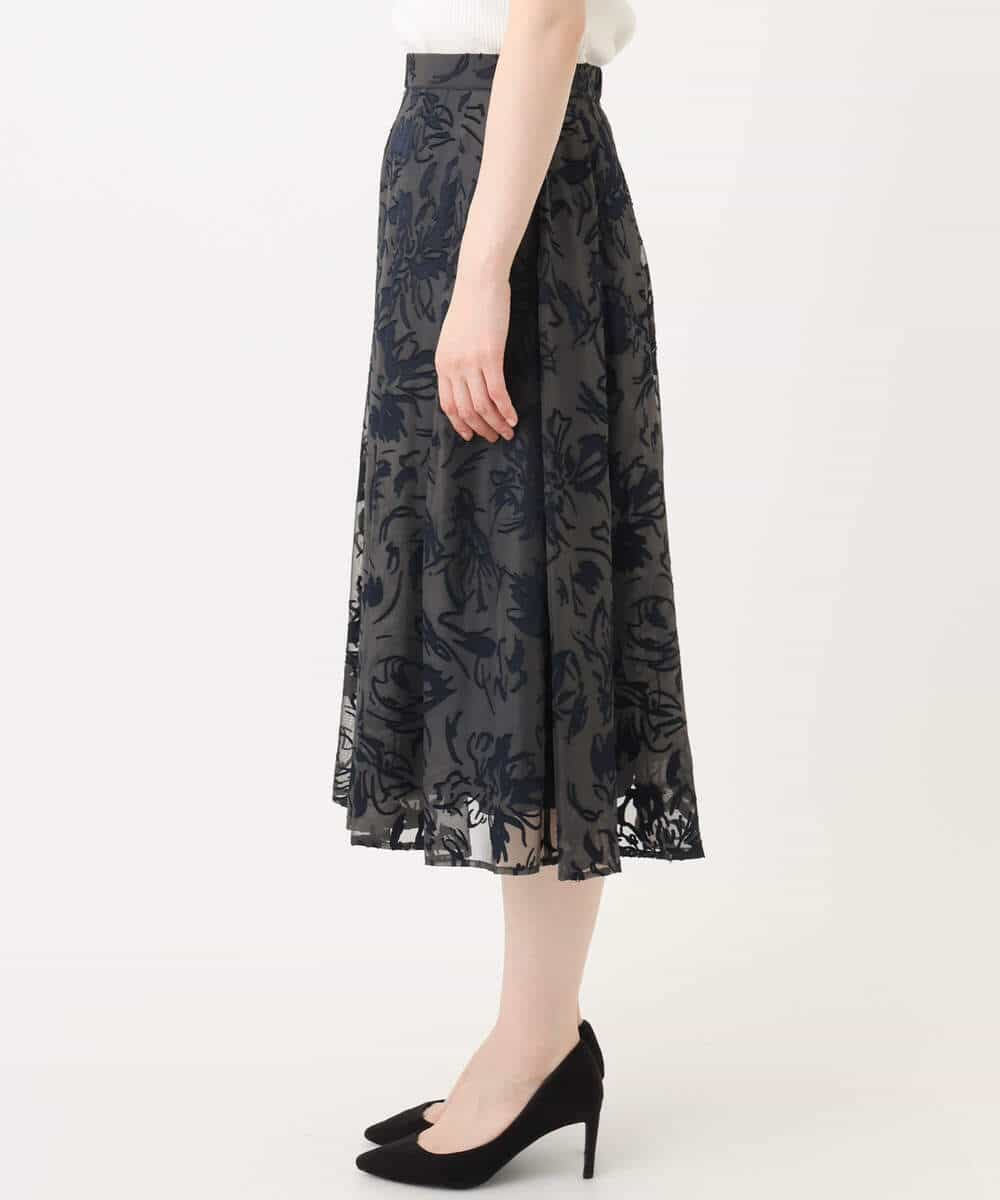 FIHJA03090 OFUON le MK(オフオン　ル　エムケー) 花柄シアーフレアースカート/洗える グレー