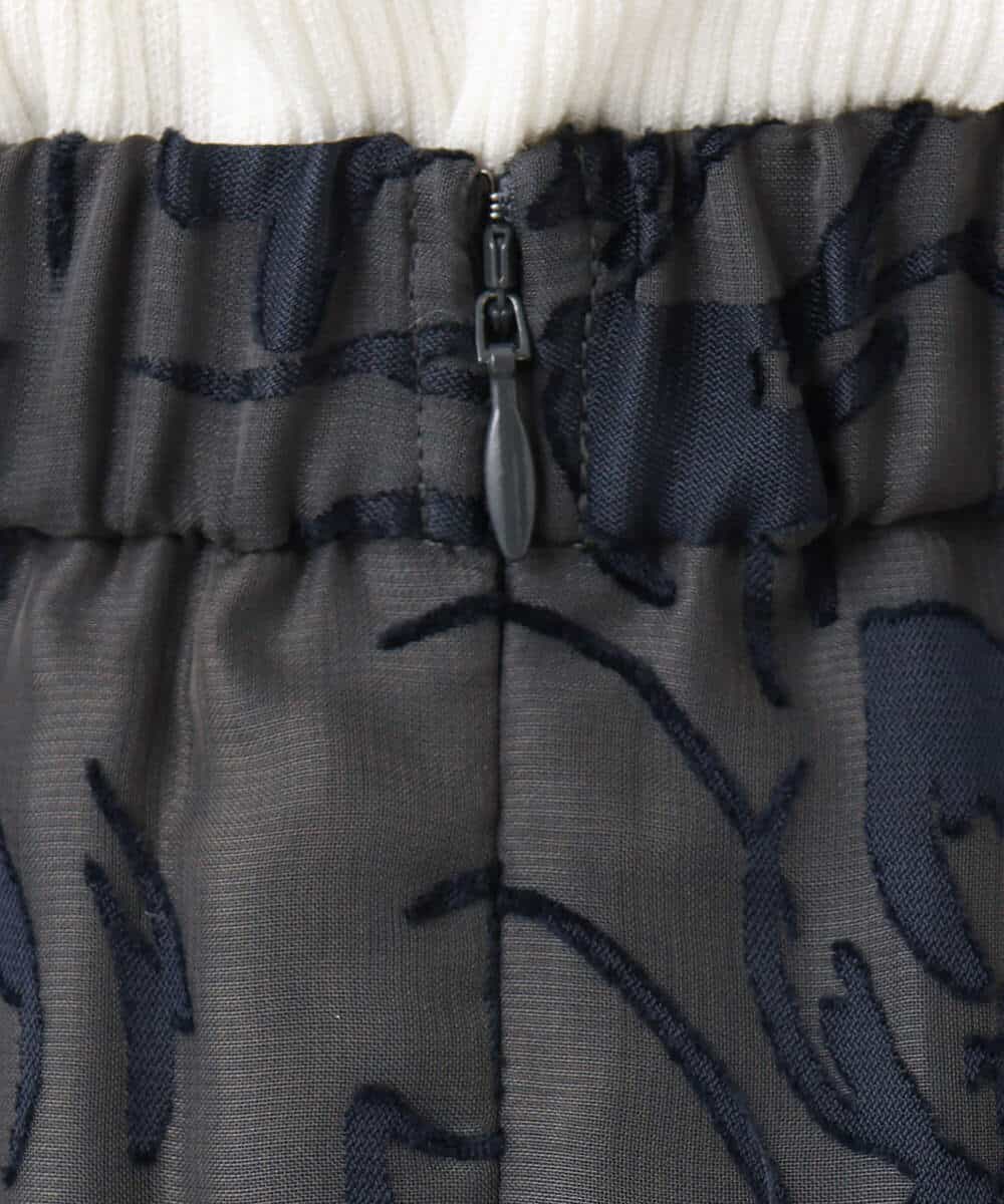 FIHJA03090 OFUON le MK(オフオン　ル　エムケー) 花柄シアーフレアースカート/洗える グレー