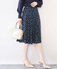 FIHJA40080 OFUON le MK(オフオン　ル　エムケー) 総柄フレアースカート/洗える/WEB限定サイズあり ネイビー